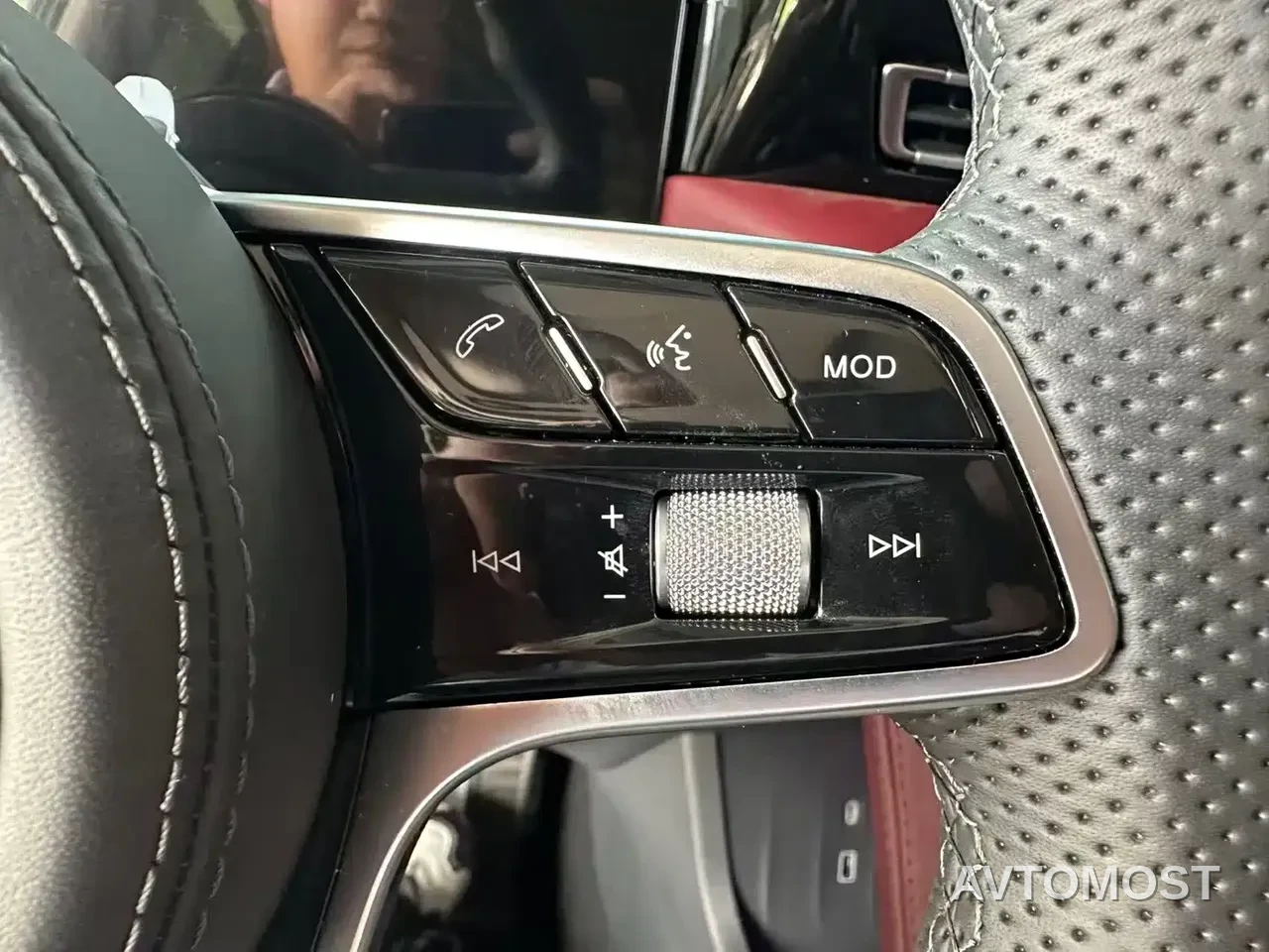 Hongqi H5 PHEV 2025 170 Super Hybrid Edition — фото 11