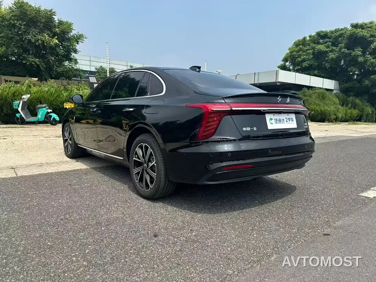 Hongqi H5 PHEV 2025 170 Super Hybrid Edition — фото 23