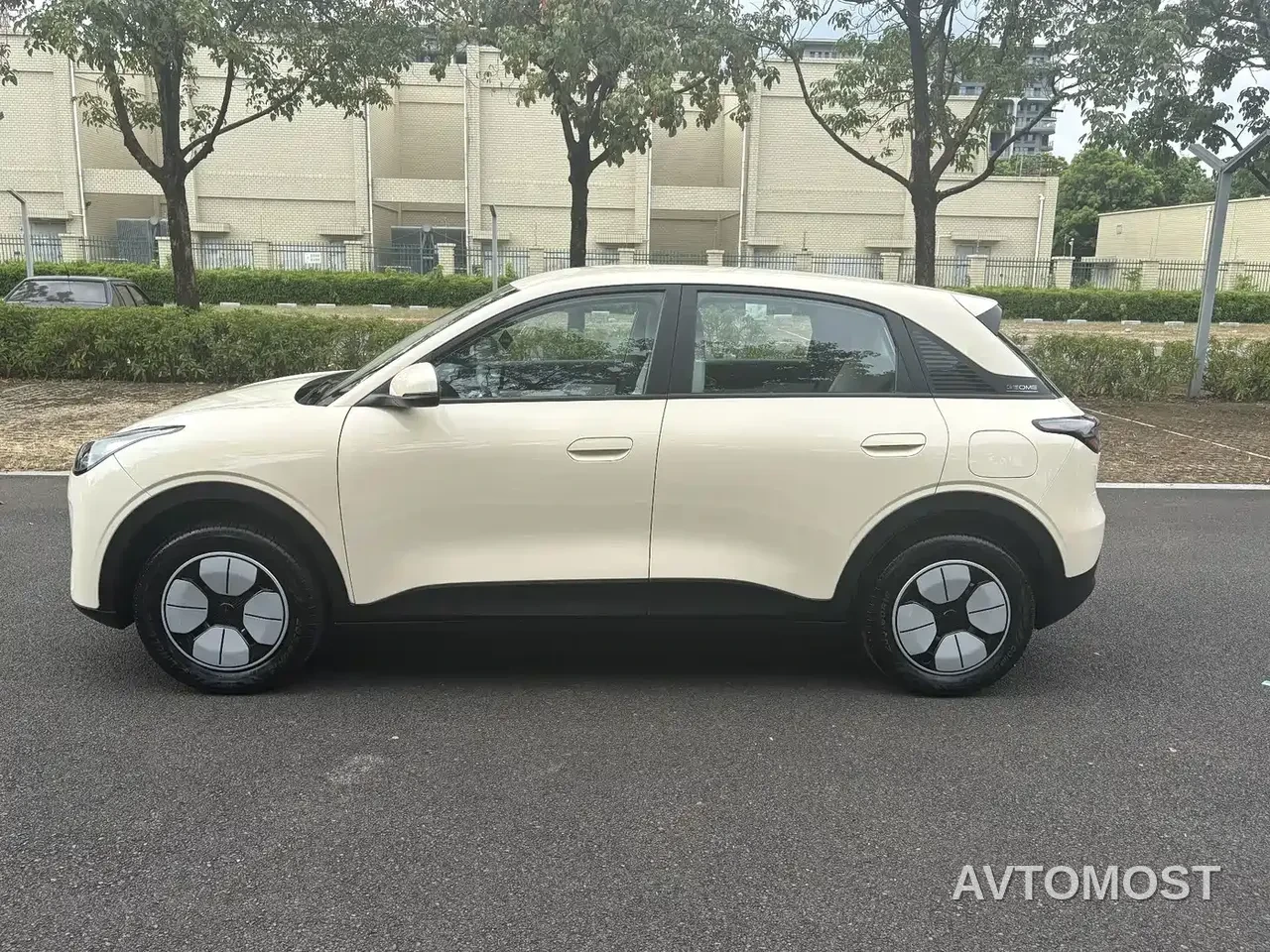 Geely Galaxy Starry Wish 2025 310km Dream Edition — фото 3