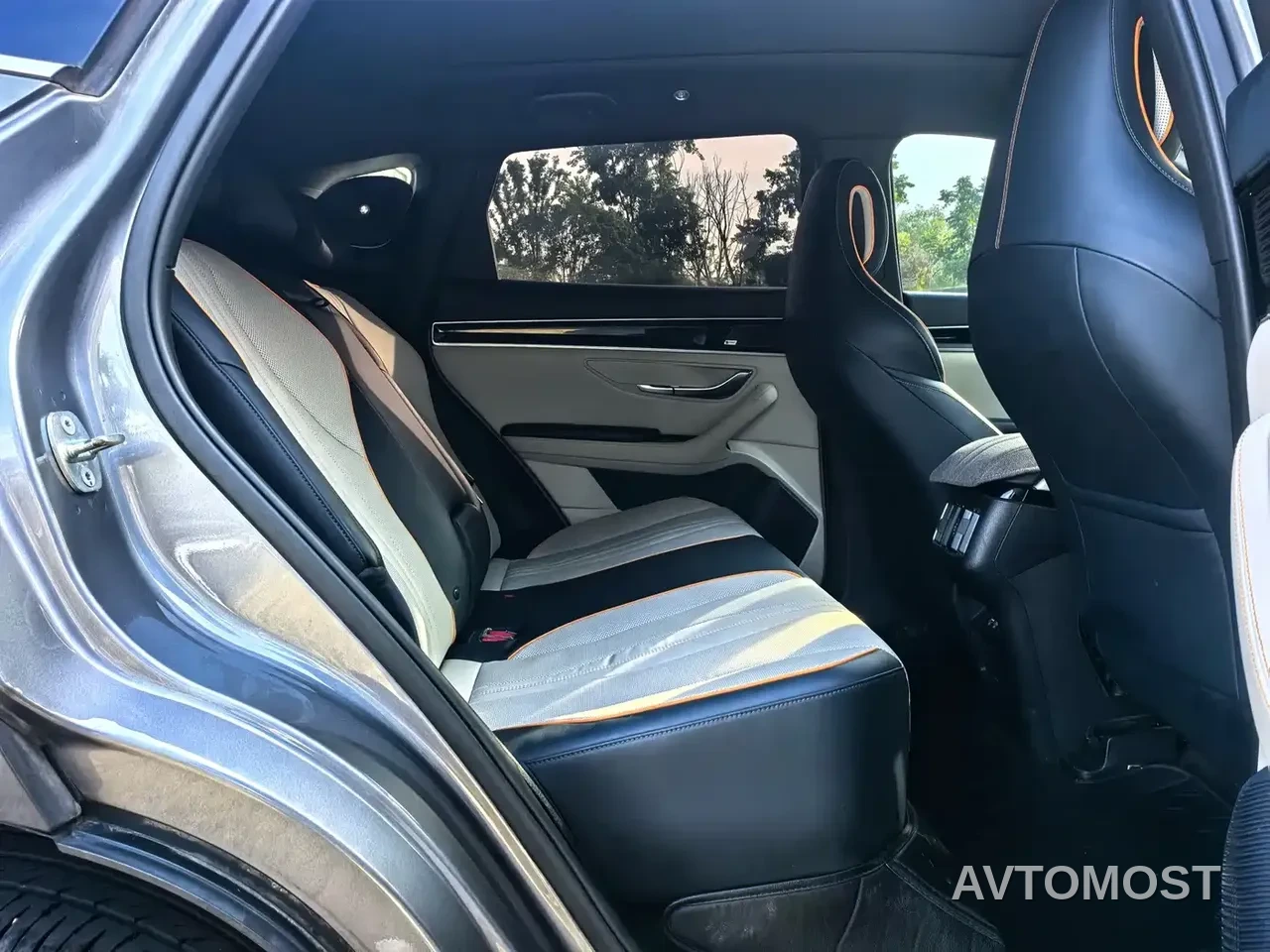 BYD Song PLUS PHEV 2021 DM-i 110KM Flagship PLUS — фото 7