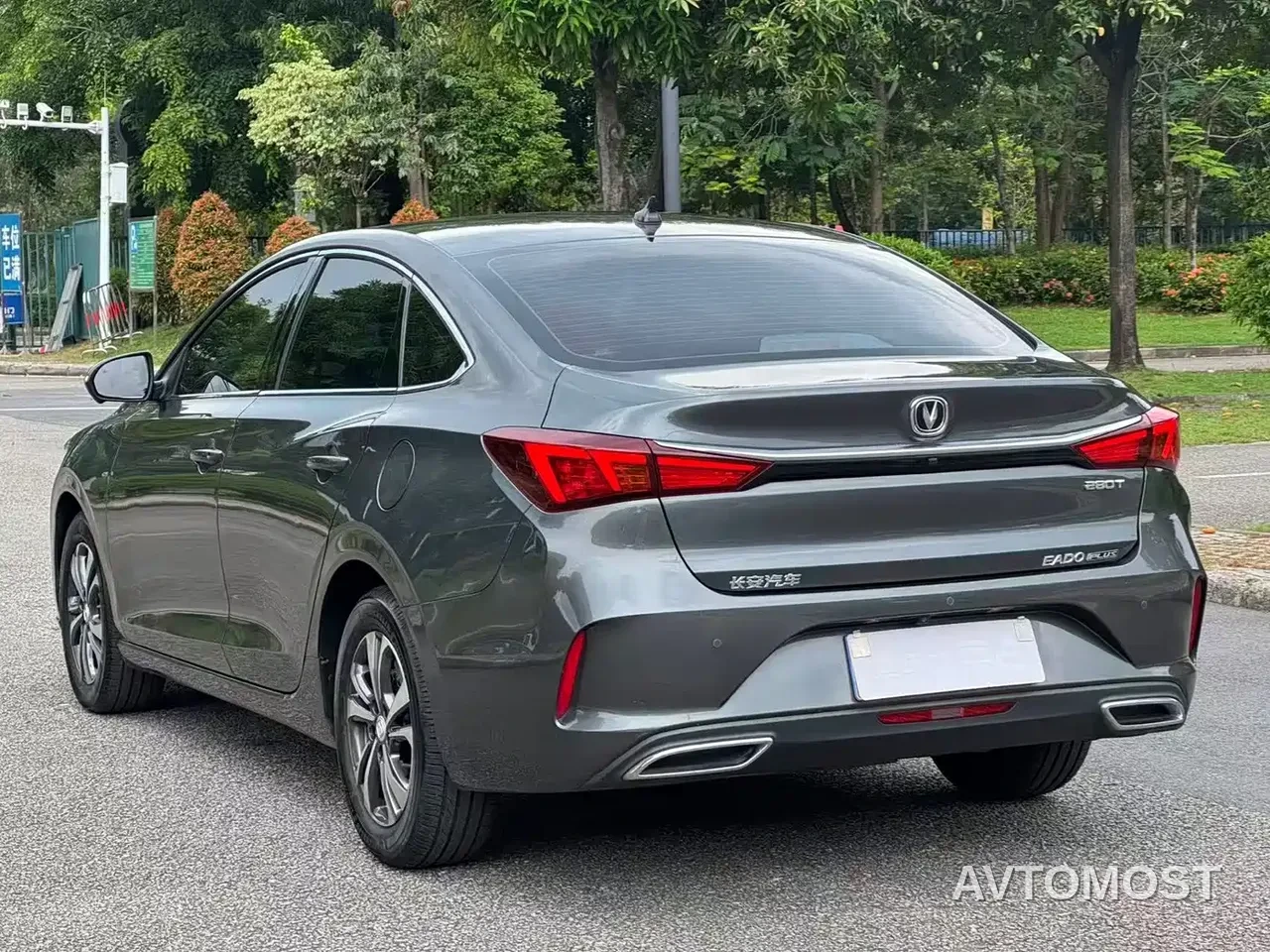 Changan Eado 2021 PLUS Blue Whale NE 1.4T GDI DCT Premium — фото 5