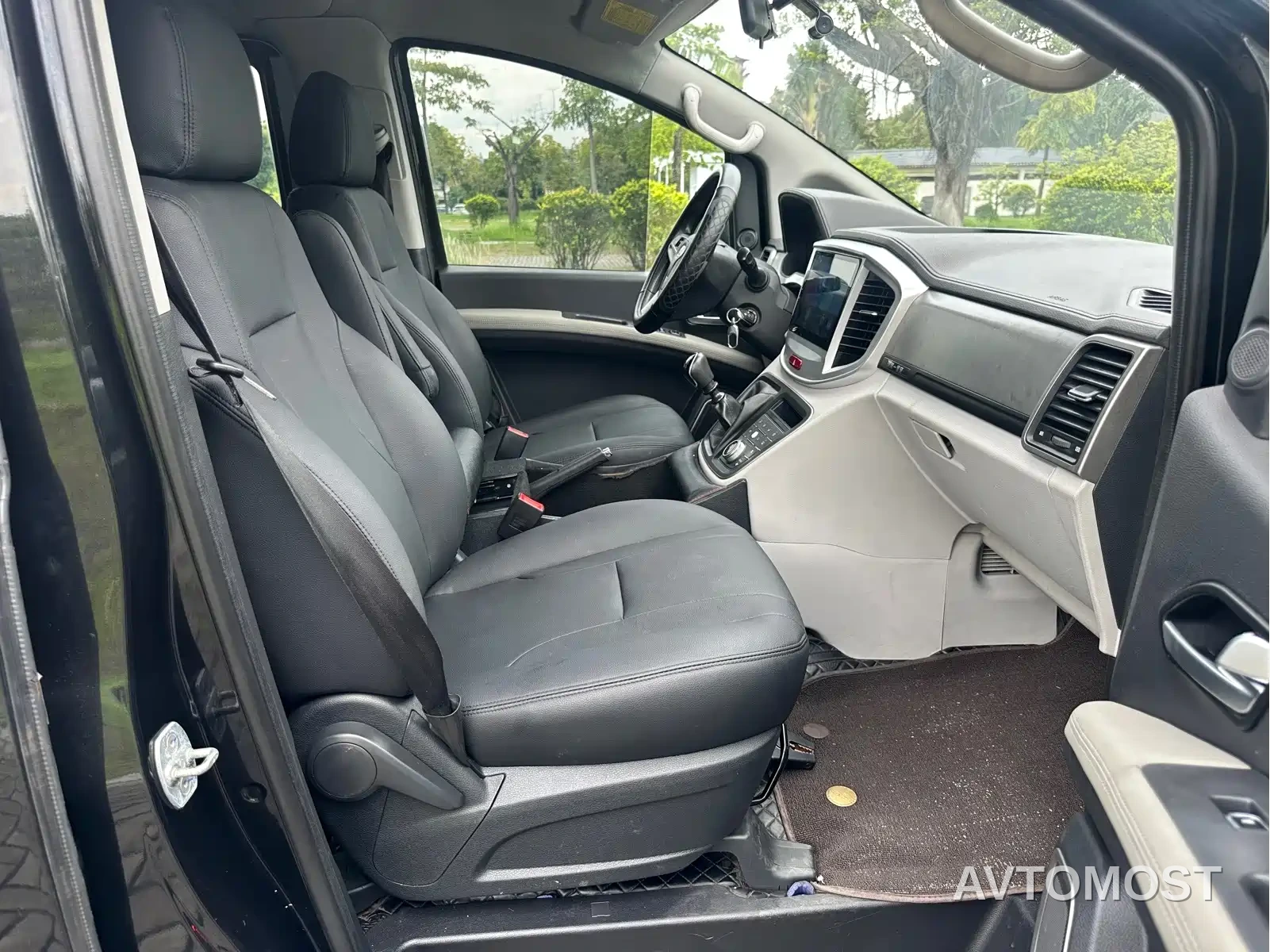 JAC Refine M4 2020 2.0CTI Diesel Manual Sporty Type China VI — фото 13