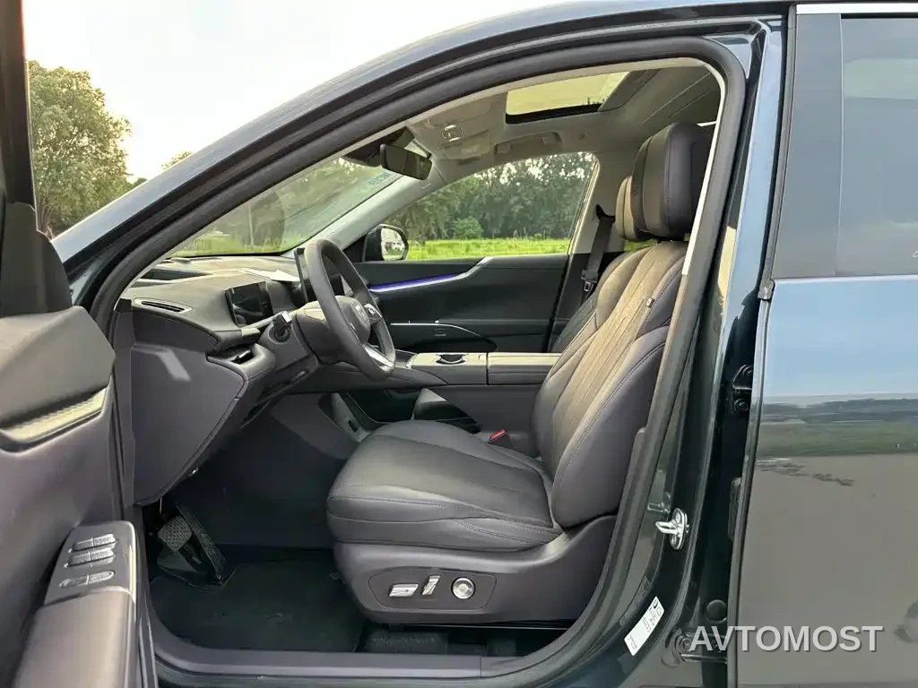 Buick Zhijing E7 2026 Model 1.5T Base Version — фото 9