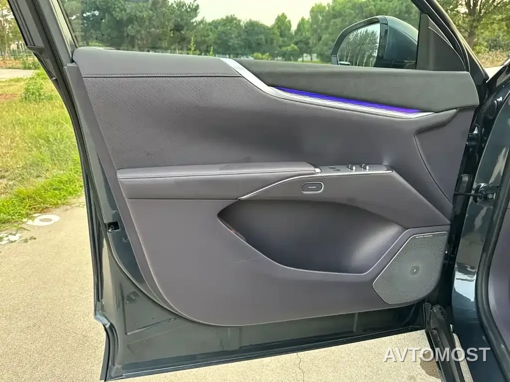 Buick Zhijing E7 2026 Model 1.5T Base Version — фото 13