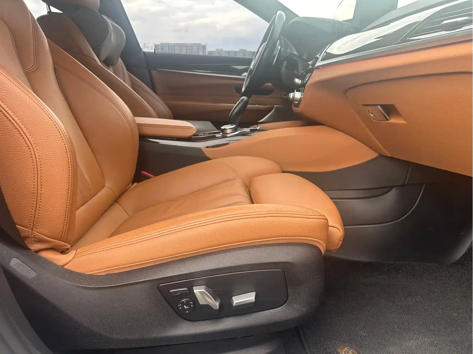 BMW 6 Series GT 2022 Model 630i M Sport Package — фото 10