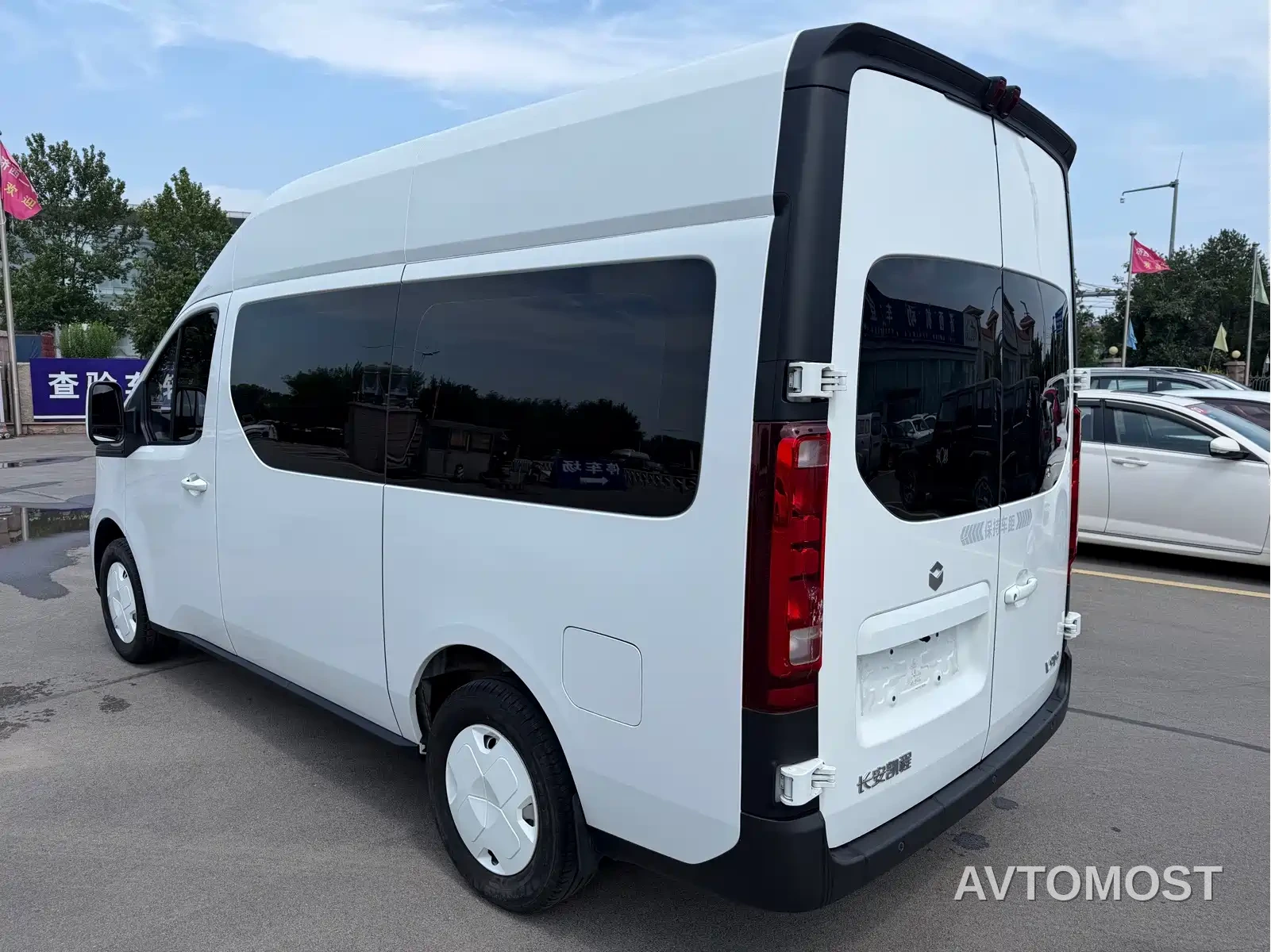 Changan Kaicheng V919 2025 Express Cabin CATL 53kwh Short Wheelbase High Roof Standard 6-Seater — фото 6