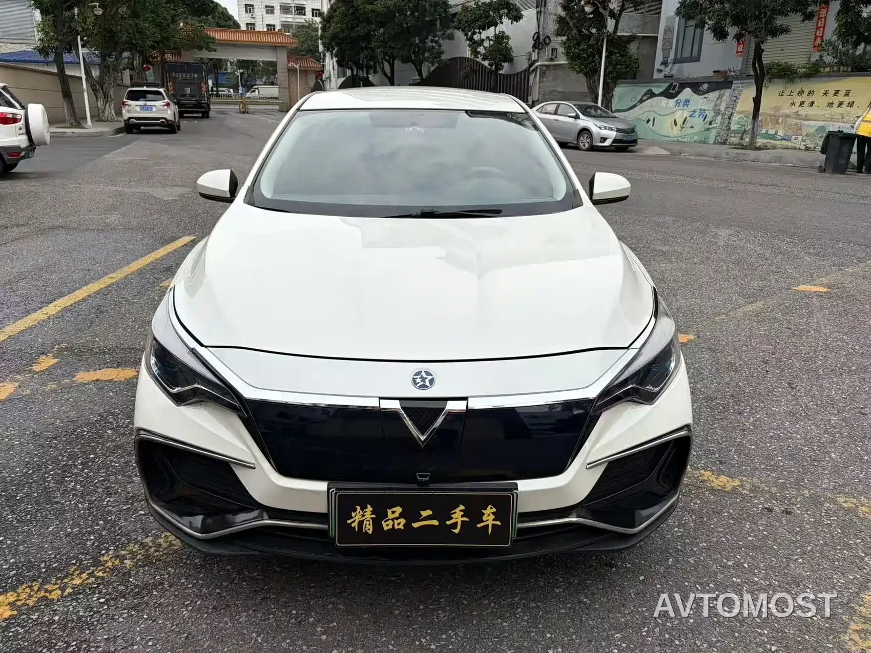 Venucia D60EV 2020 Standard Range Smart Edition — фото 2