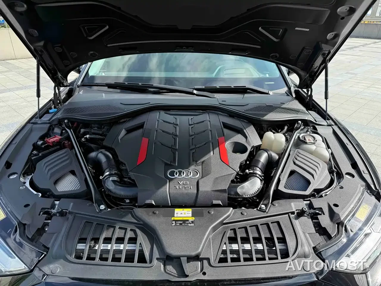 Audi S8 2021 S8L 4.0TFSI quattro — фото 4