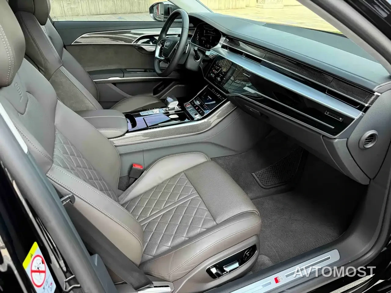 Audi S8 2021 S8L 4.0TFSI quattro — фото 14