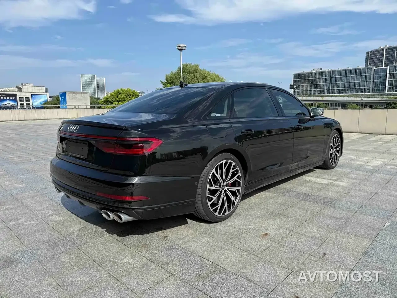 Audi S8 2021 S8L 4.0TFSI quattro — фото 17