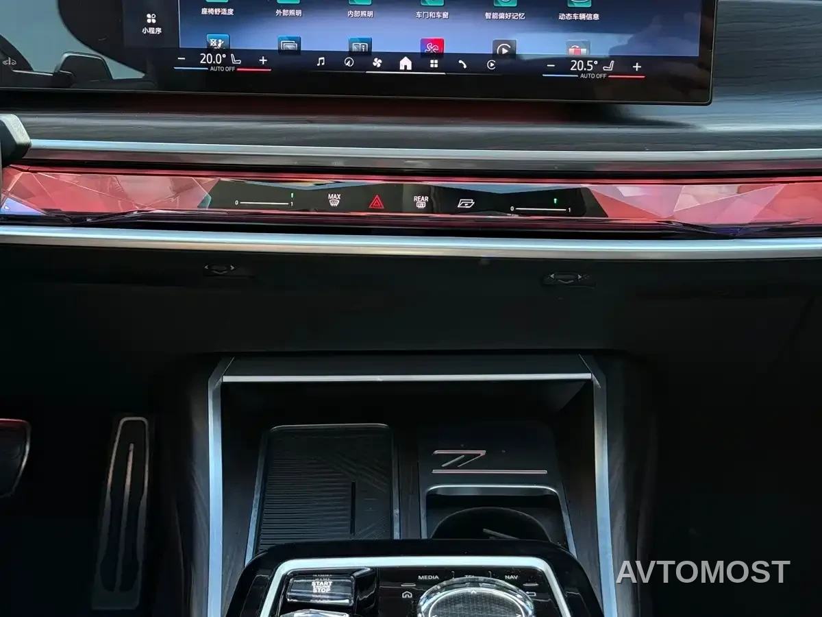BMW 7 Series 2023 Model 735Li M Sport Package — фото 13