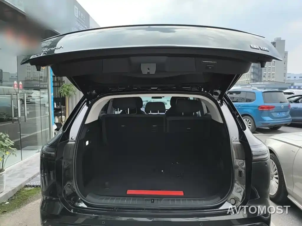 Exeed Exlantix ET 2024 Model Extended Range 200 Pro — фото 14
