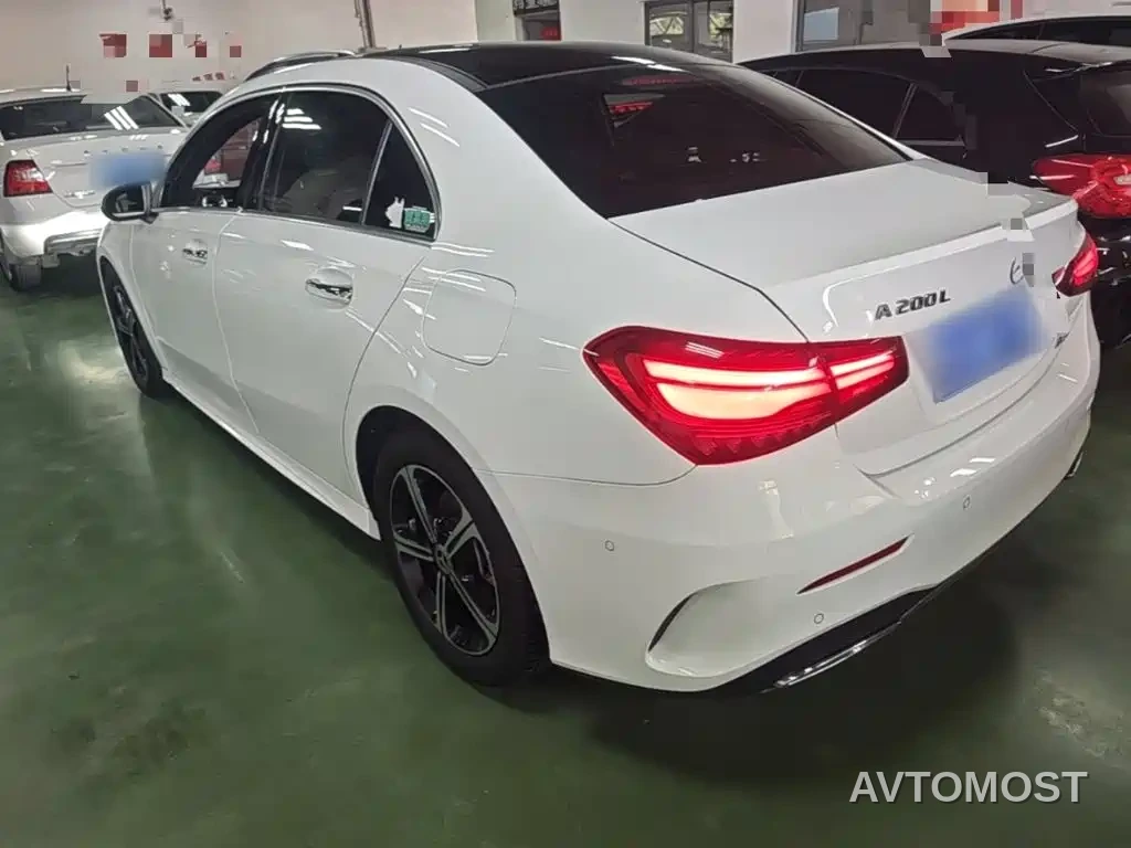 Mercedes-Benz A-Class 2023 A 200 L Fashion — фото 5