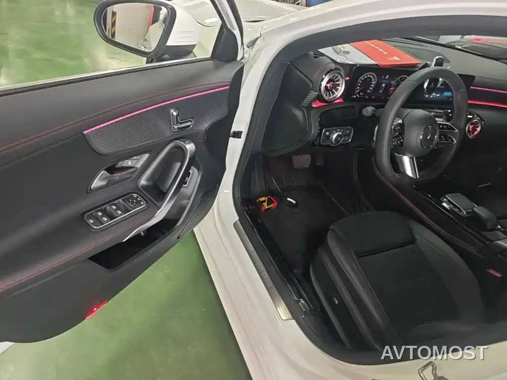 Mercedes-Benz A-Class 2023 A 200 L Fashion — фото 16