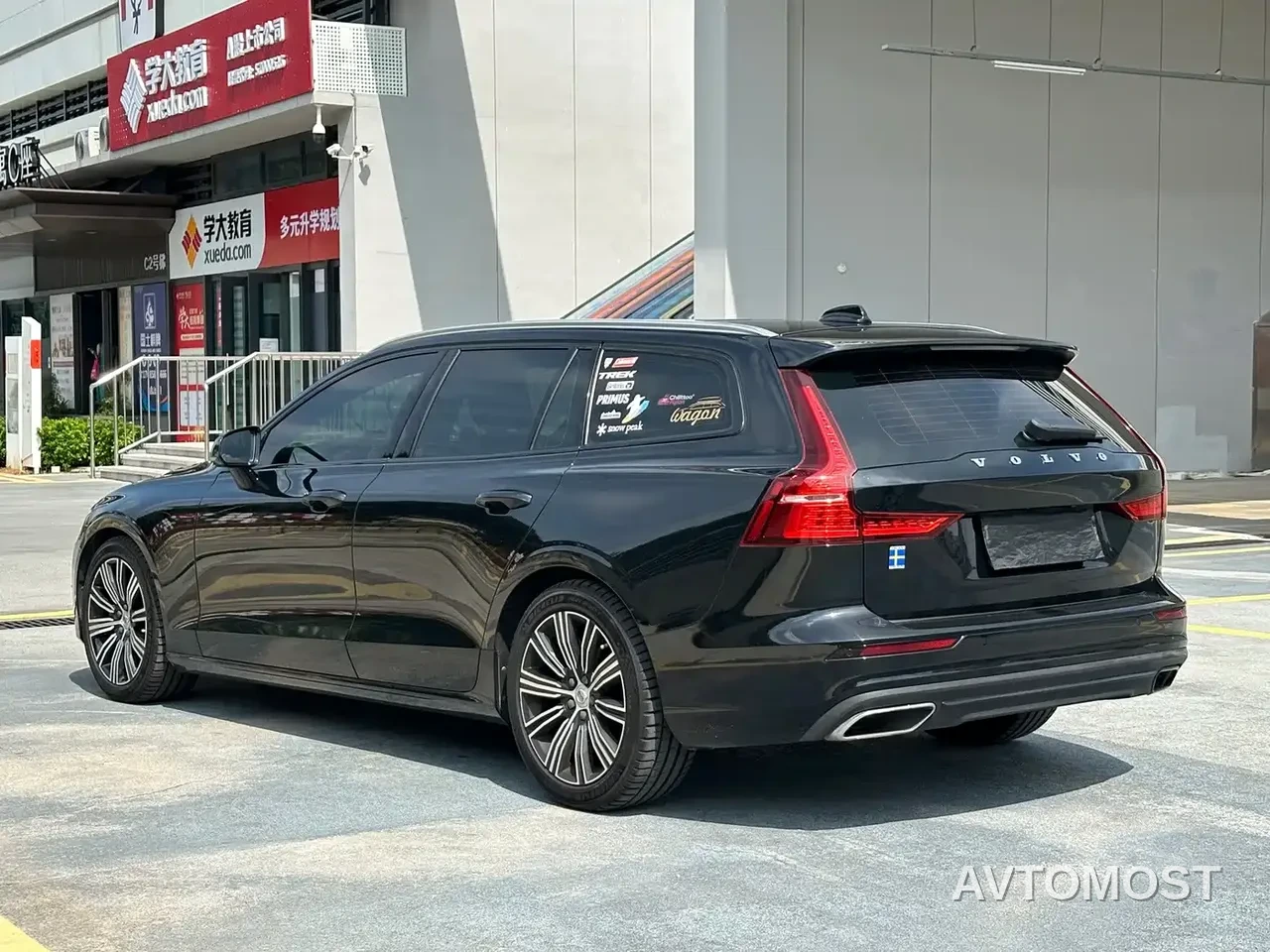 Volvo V60 2021 B5 Zhiyuan Luxury Edition — фото 7