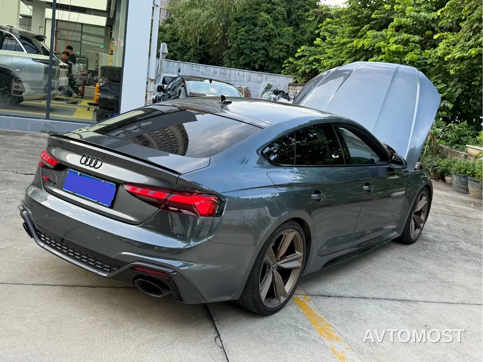 Audi RS 5 2022 RS 5 2.9T Sportback Dark Gold Edition — фото 3
