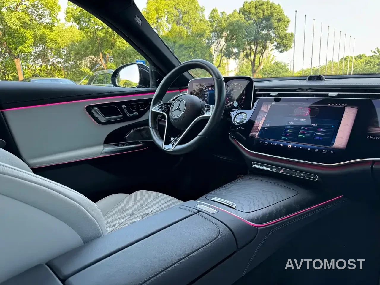 Mercedes-Benz E-Class 2024 Model E 300 L Luxury — фото 16