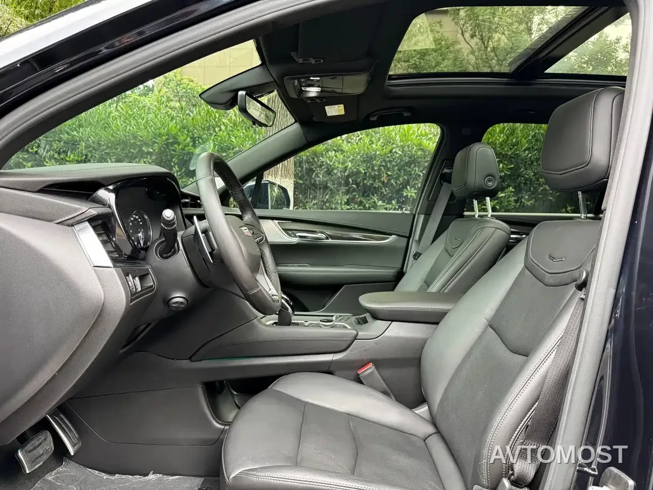 Cadillac XT6 2022 2.0T 6-Seater 4WD Premium Edition — фото 7