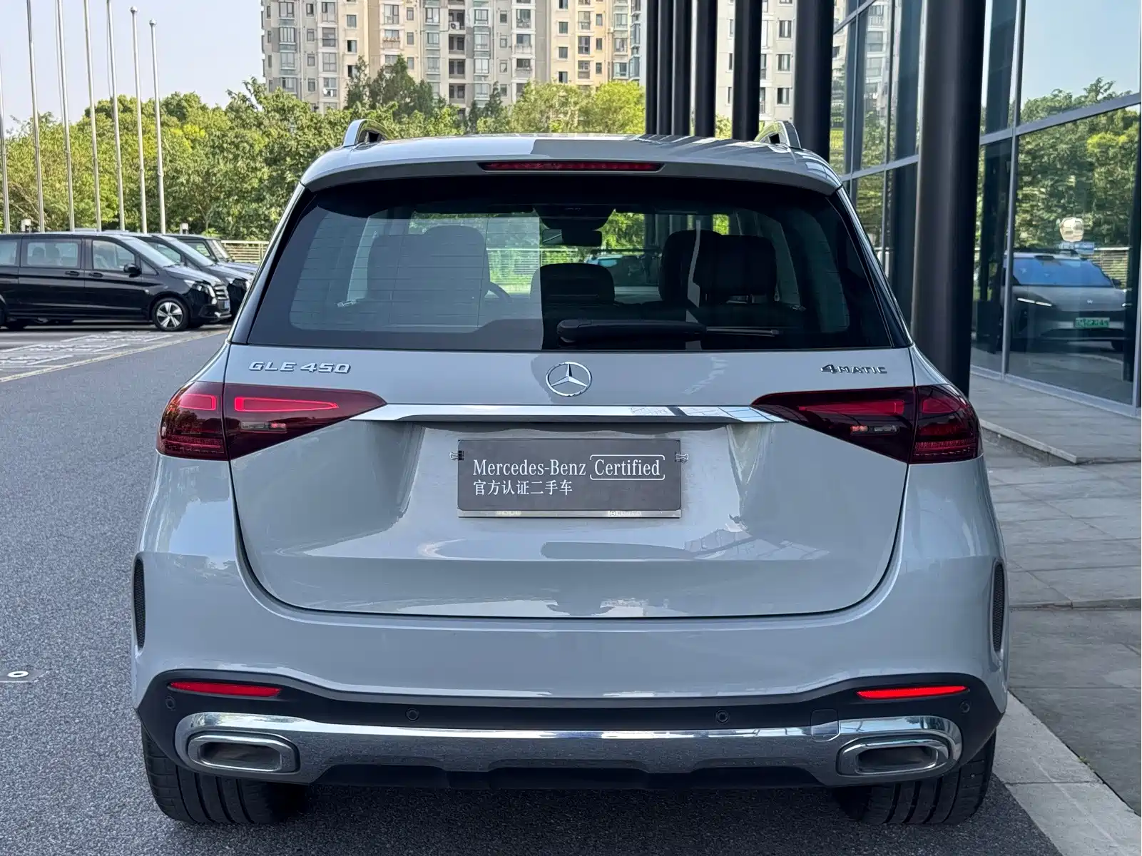 Mercedes-Benz GLE 2024 GLE 450 4MATIC Luxury — фото 4