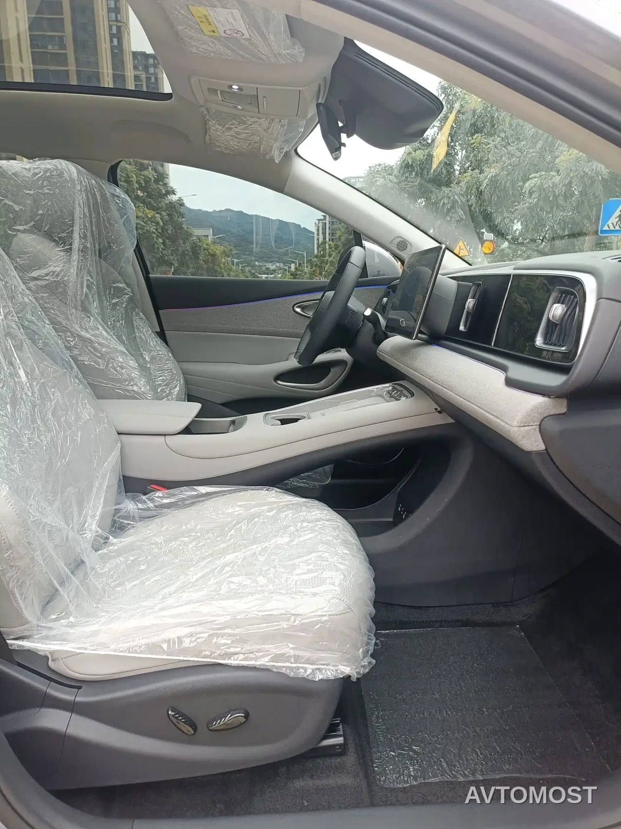 BYD Hai Shi 05 EV 2025 520KM Smart Navigation Edition — фото 5