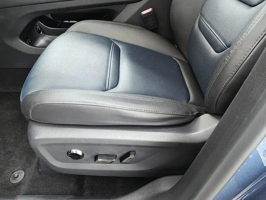 Ford Lingrui 2022 EcoBoost 170 Premium — фото 20