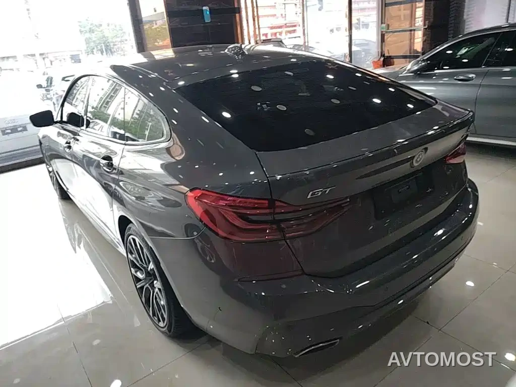 BMW 6 Series GT 2021 630i M Sport Grand Tourer Edition — фото 5