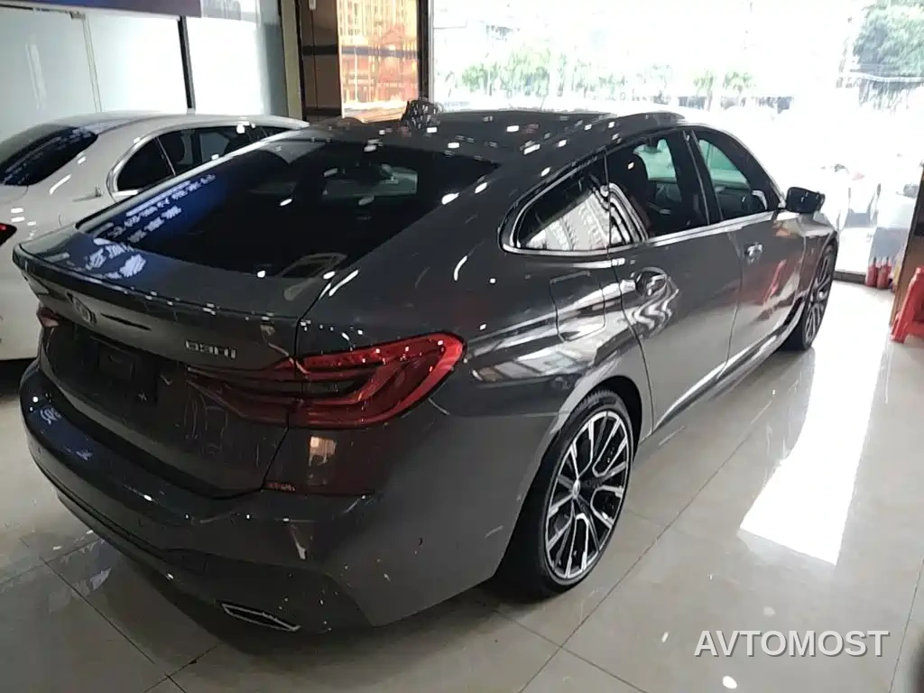 BMW 6 Series GT 2021 630i M Sport Grand Tourer Edition — фото 7