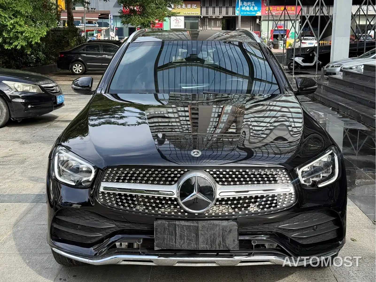 Mercedes-Benz GLC 2022 Model GLC 260 L 4MATIC Dynamic Edition — фото 1