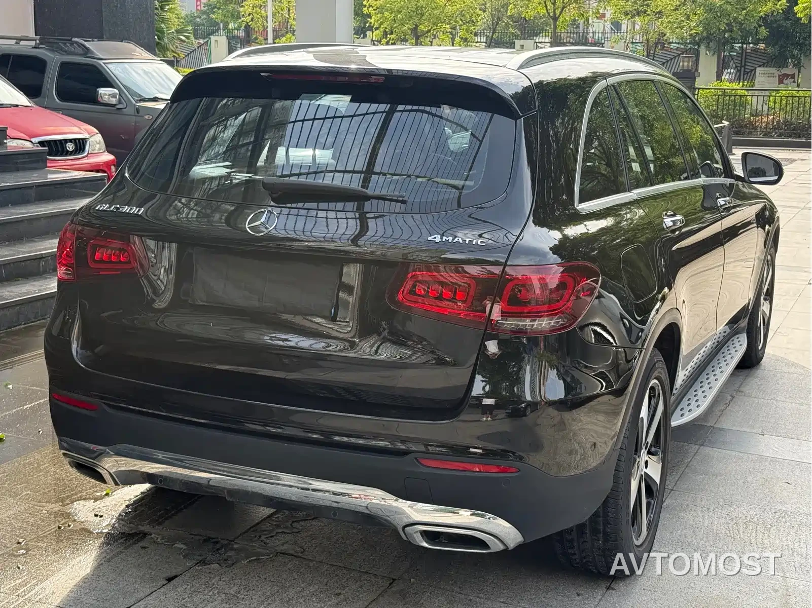 Mercedes-Benz GLC 2022 Model GLC 260 L 4MATIC Dynamic Edition — фото 9