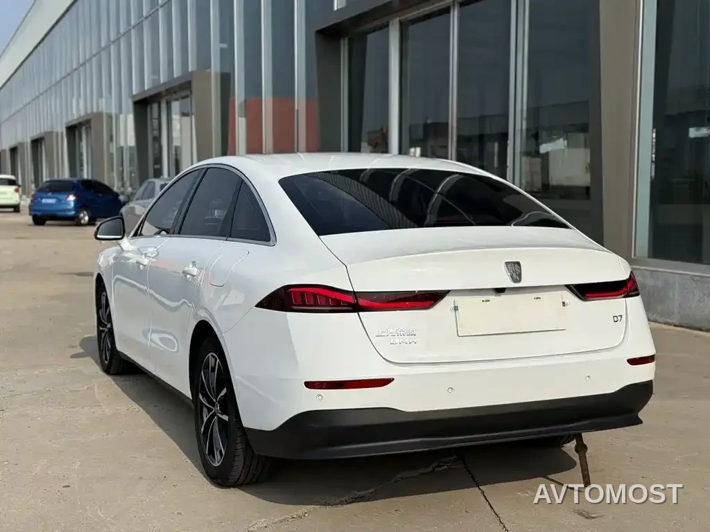Roewe D7 2025 DMH 125km World Champion Excellence Edition — фото 6