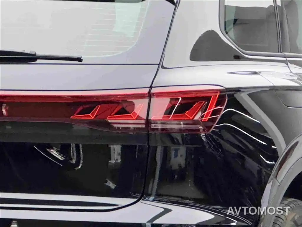 Volkswagen Touareg 2025 2.0TSI RY Edition — фото 6