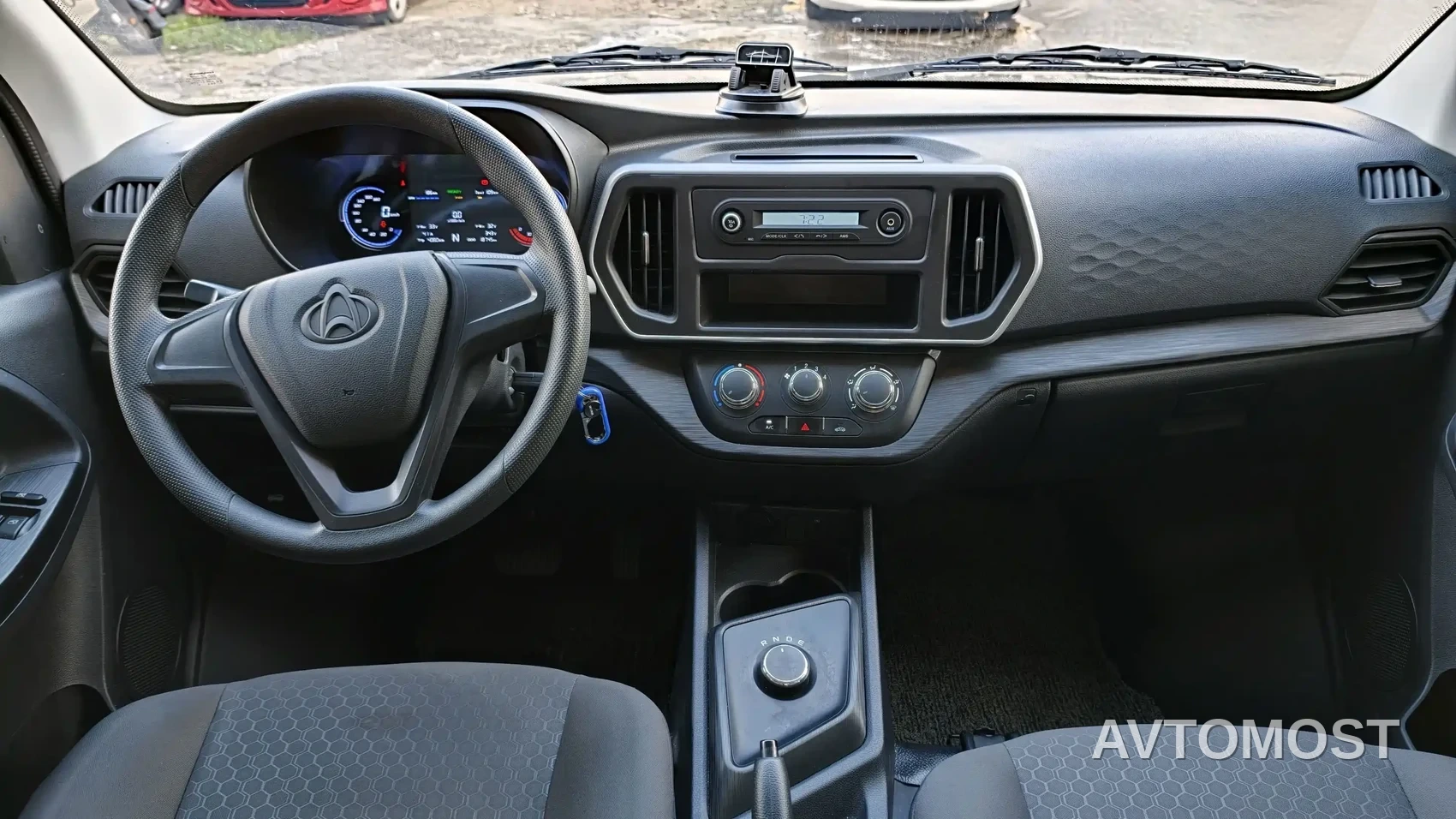 Changan Ruixing EM80 2025 Model Passenger Version Comfort Type 6-seater 300km Tailgate — фото 5