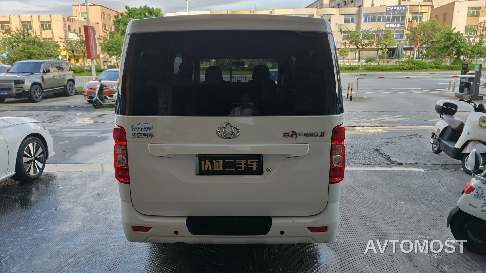 Changan Ruixing EM80 2025 Model Passenger Version Comfort Type 6-seater 300km Tailgate — фото 9