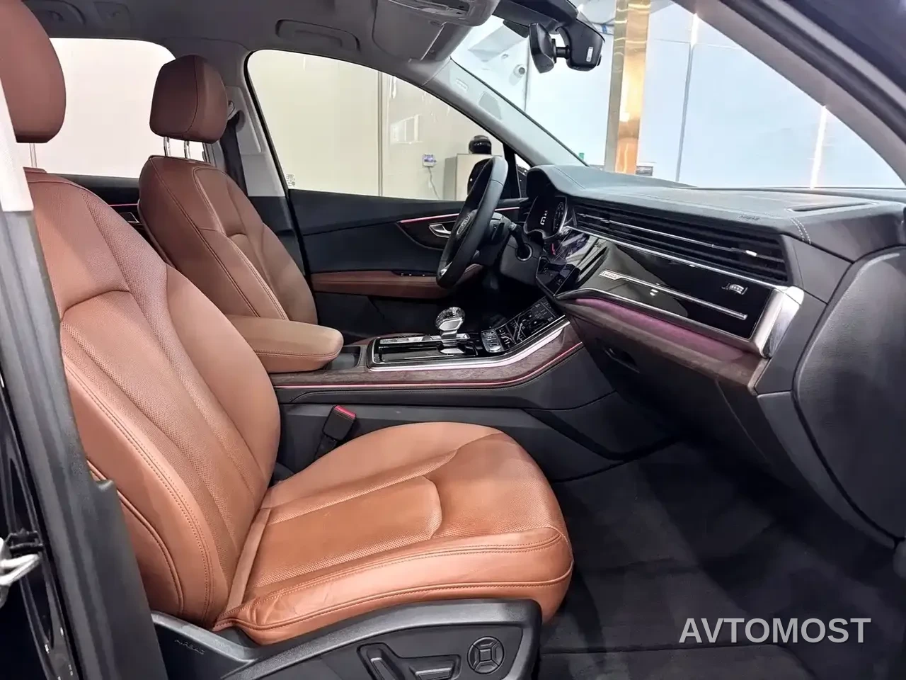 Audi Q7 2023 55 TFSI quattro S line Sport — фото 6
