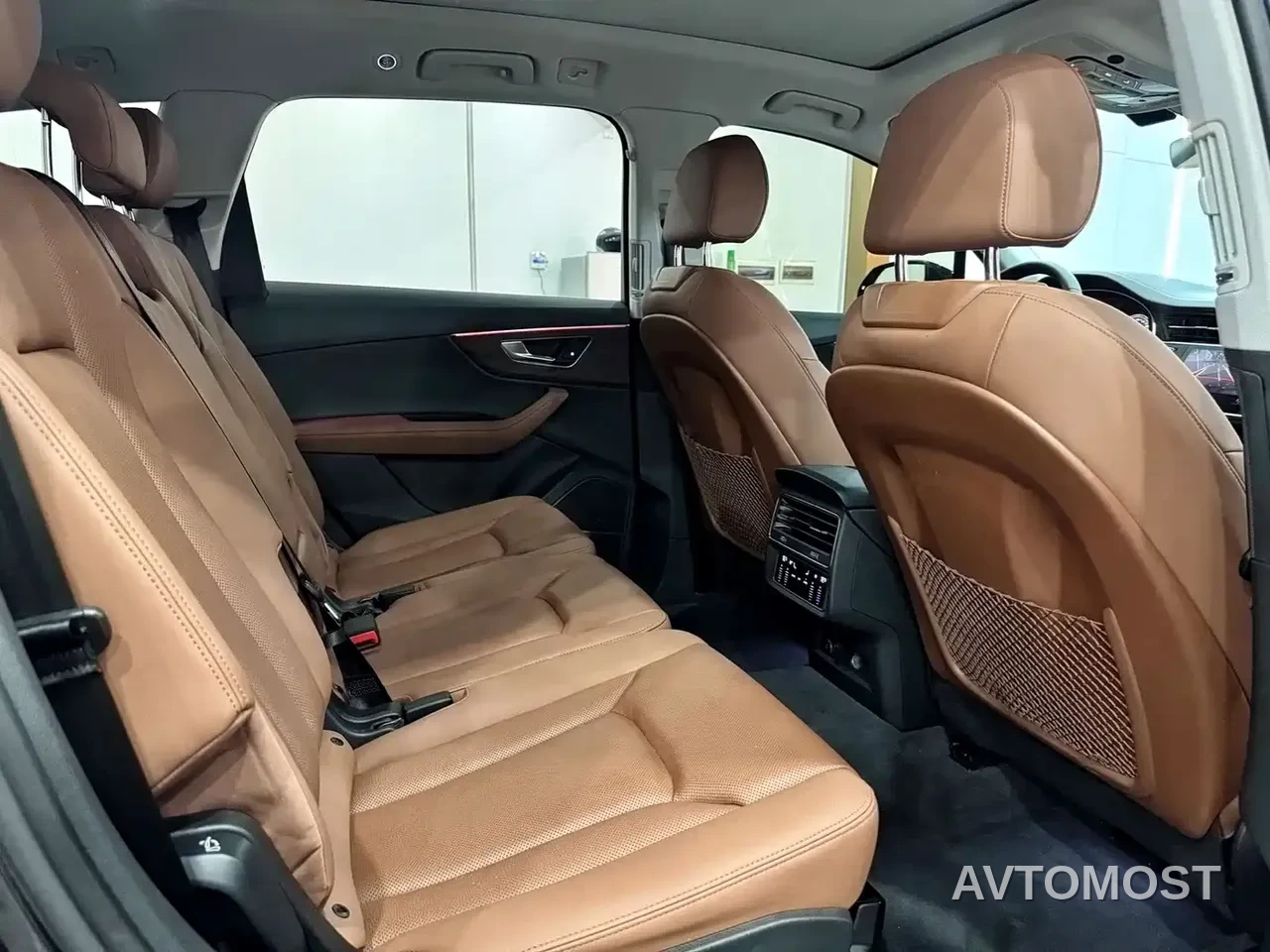 Audi Q7 2023 55 TFSI quattro S line Sport — фото 7