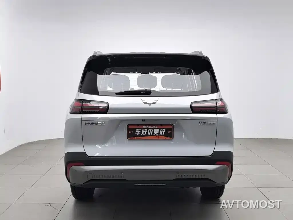 Wuling Motors Starlight 560 NEV 2025 Model Plug-in Hybrid Version 5-seater — фото 3