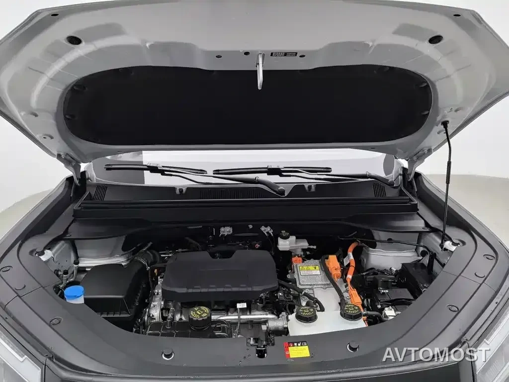 Wuling Motors Starlight 560 NEV 2025 Model Plug-in Hybrid Version 5-seater — фото 5