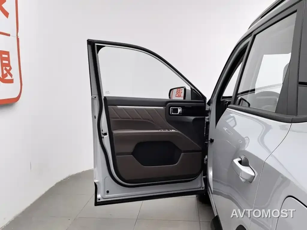 Wuling Motors Starlight 560 NEV 2025 Model Plug-in Hybrid Version 5-seater — фото 7