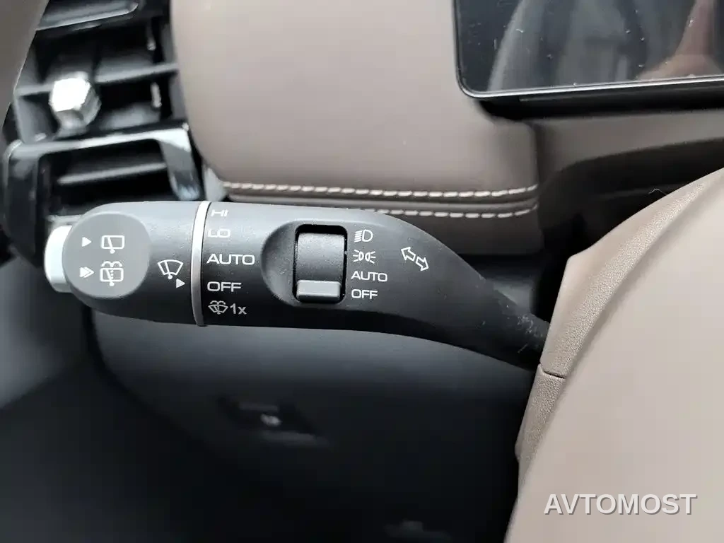 Wuling Motors Starlight 560 NEV 2025 Model Plug-in Hybrid Version 5-seater — фото 18
