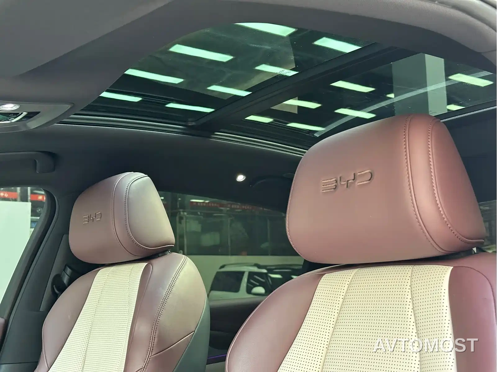 BYD Seal 2023 DM-i 1.5L 121km Premium — фото 8