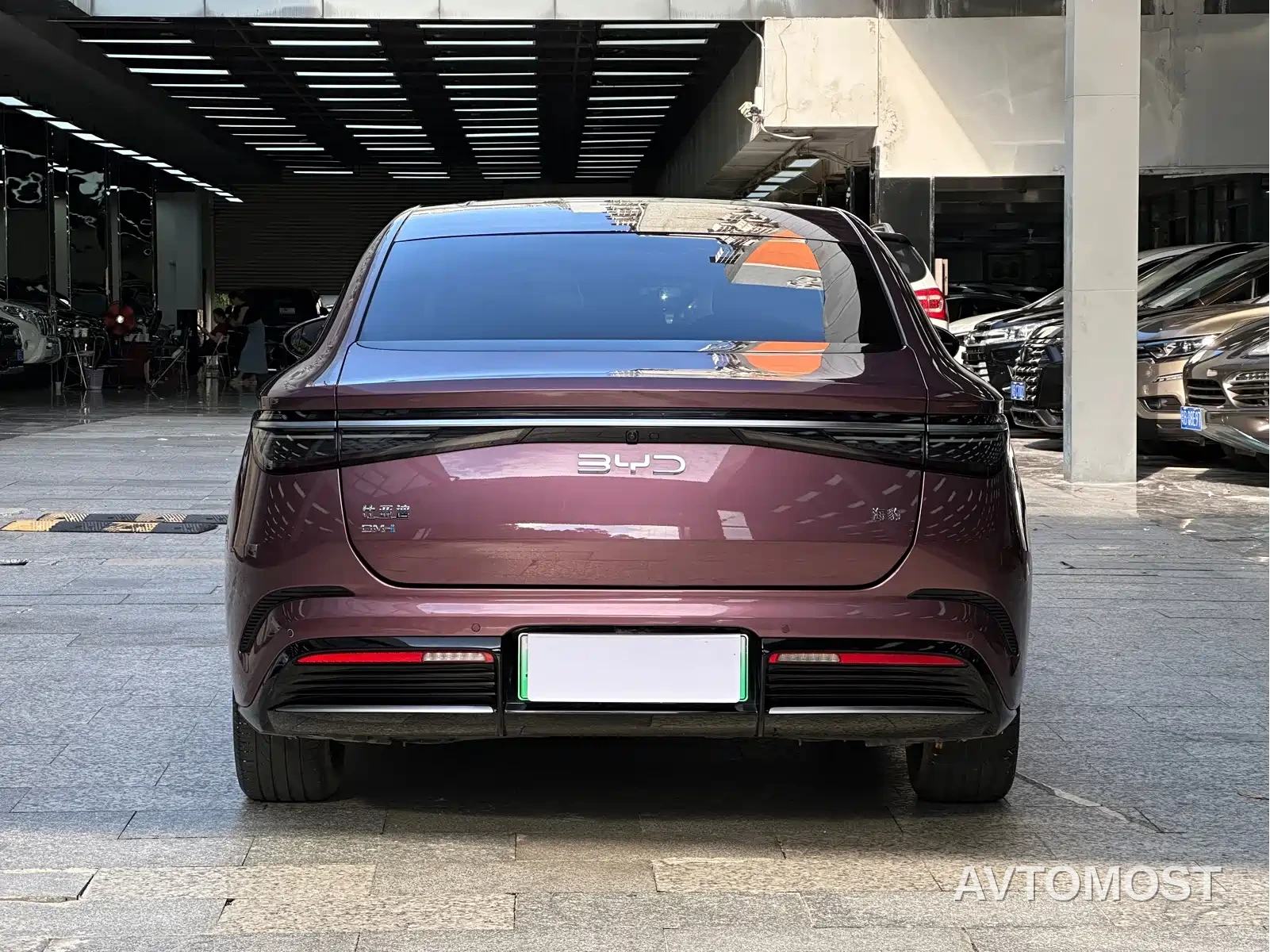 BYD Seal 2023 DM-i 1.5L 121km Premium — фото 15