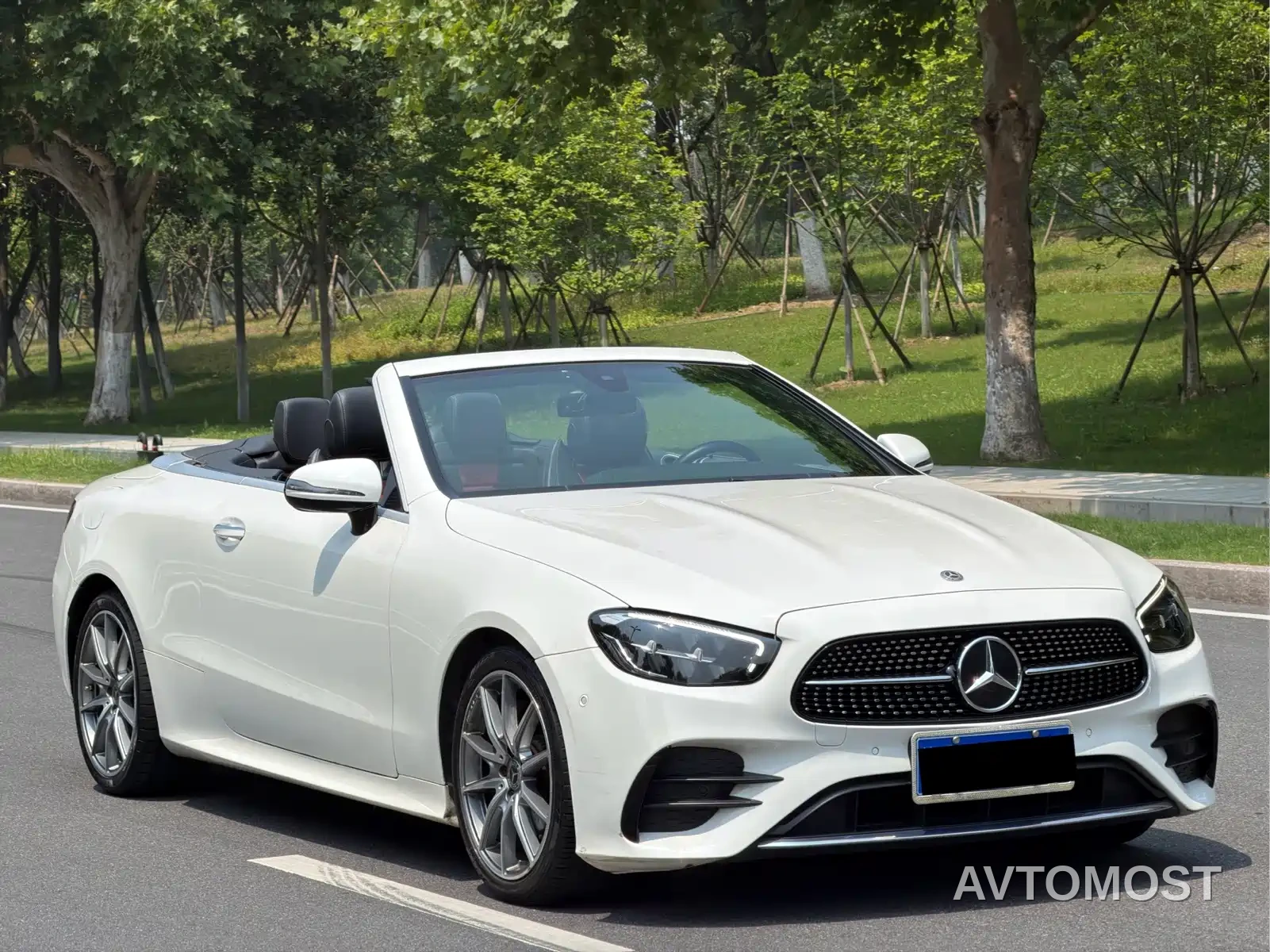 Mercedes-Benz E-Class (Import) 2021 E 260 Convertible Coupe — фото 3