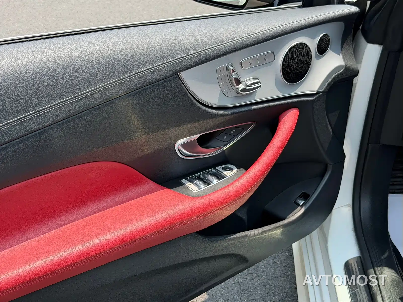 Mercedes-Benz E-Class (Import) 2021 E 260 Convertible Coupe — фото 9