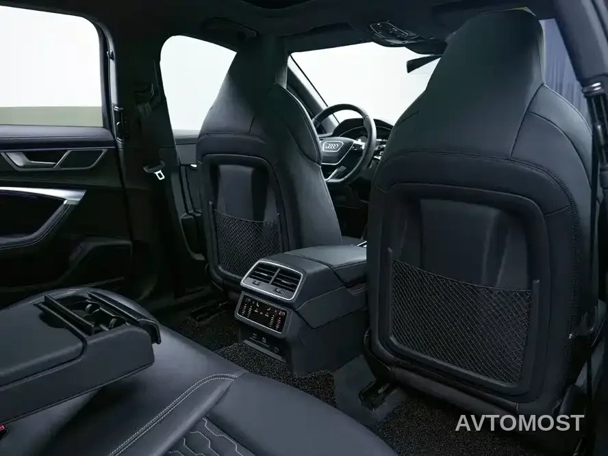 Audi RS 6 2021 RS 6 4.0T Avant — фото 22
