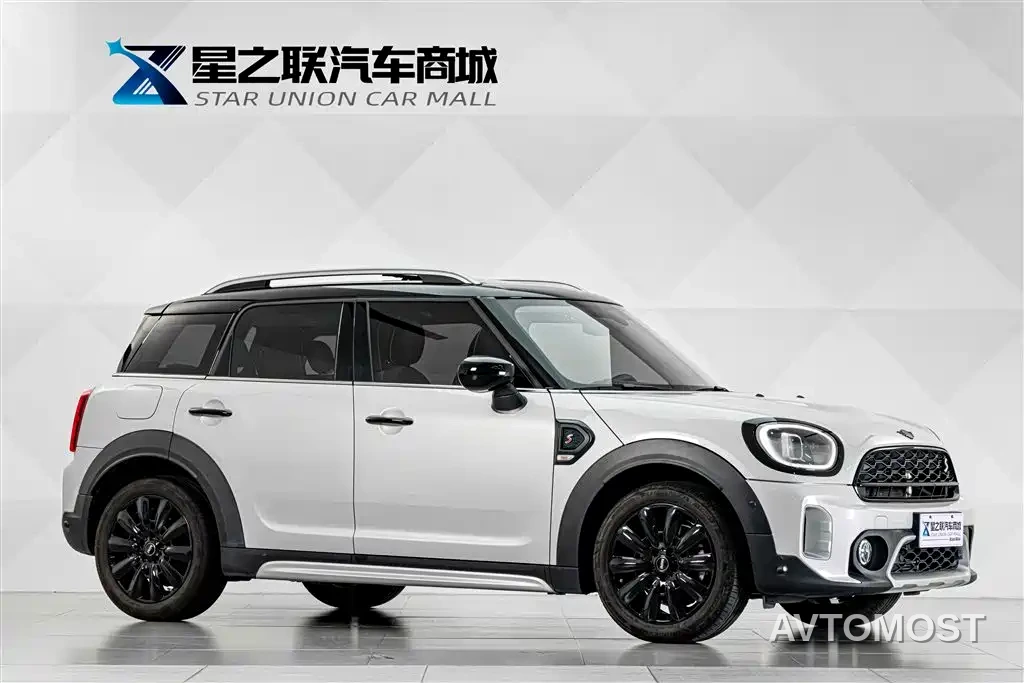 MINI COUNTRYMAN 2023 2.0T COOPER S Connoisseur — фото 4
