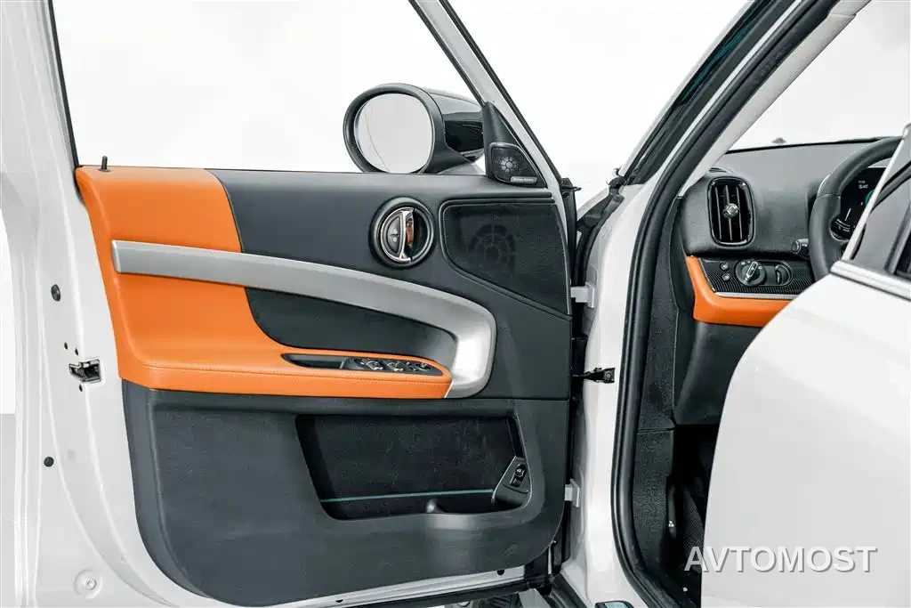 MINI COUNTRYMAN 2023 2.0T COOPER S Connoisseur — фото 15