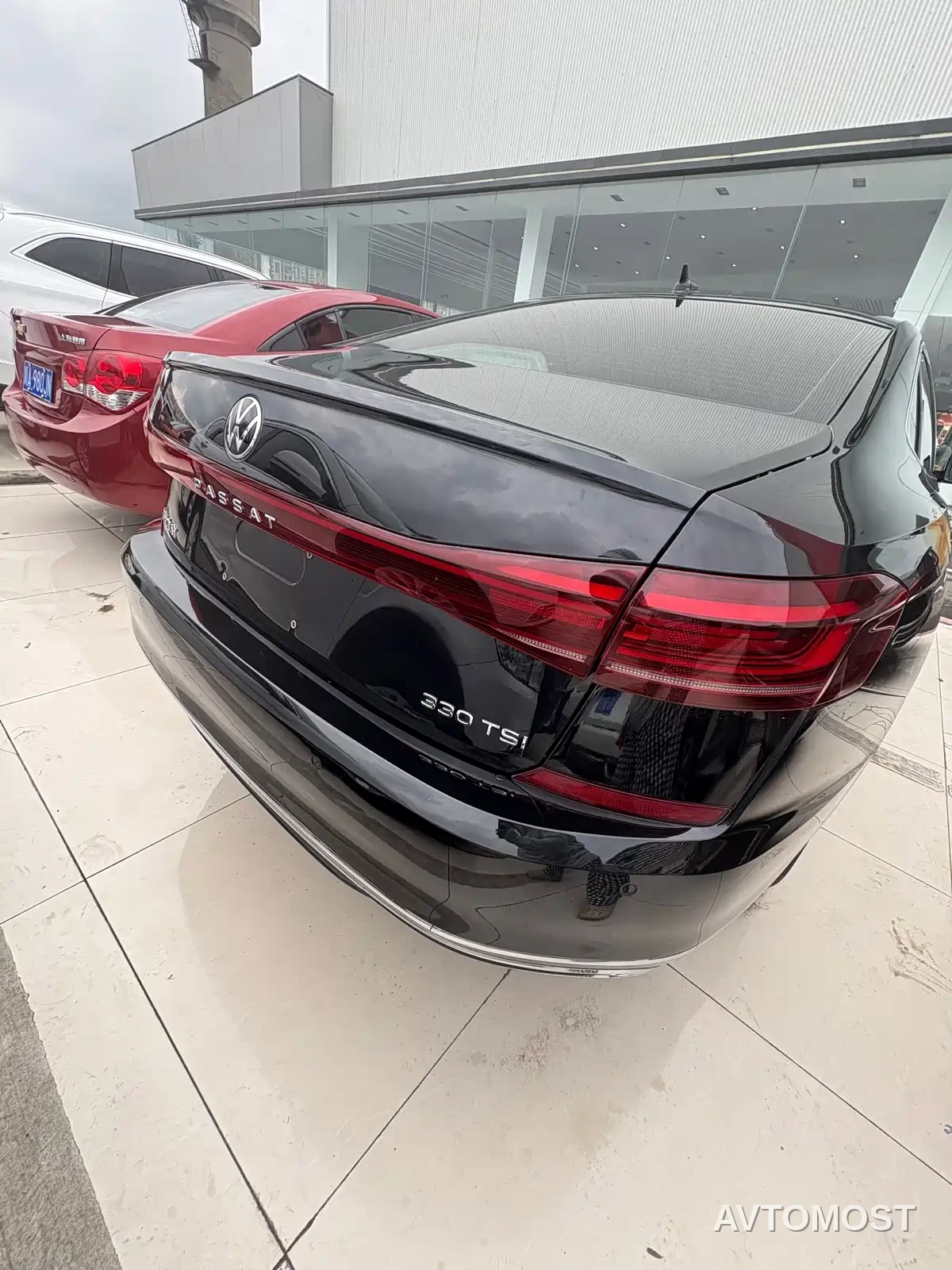Volkswagen Passat 2023 330TSI Elite Edition — фото 15