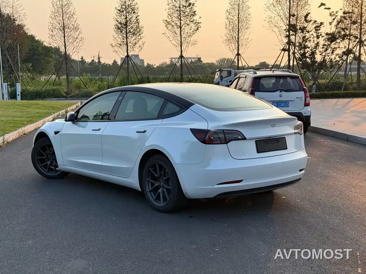 Tesla Model 3 2020 Facelift Standard Range RWD Upgrade — фото 5