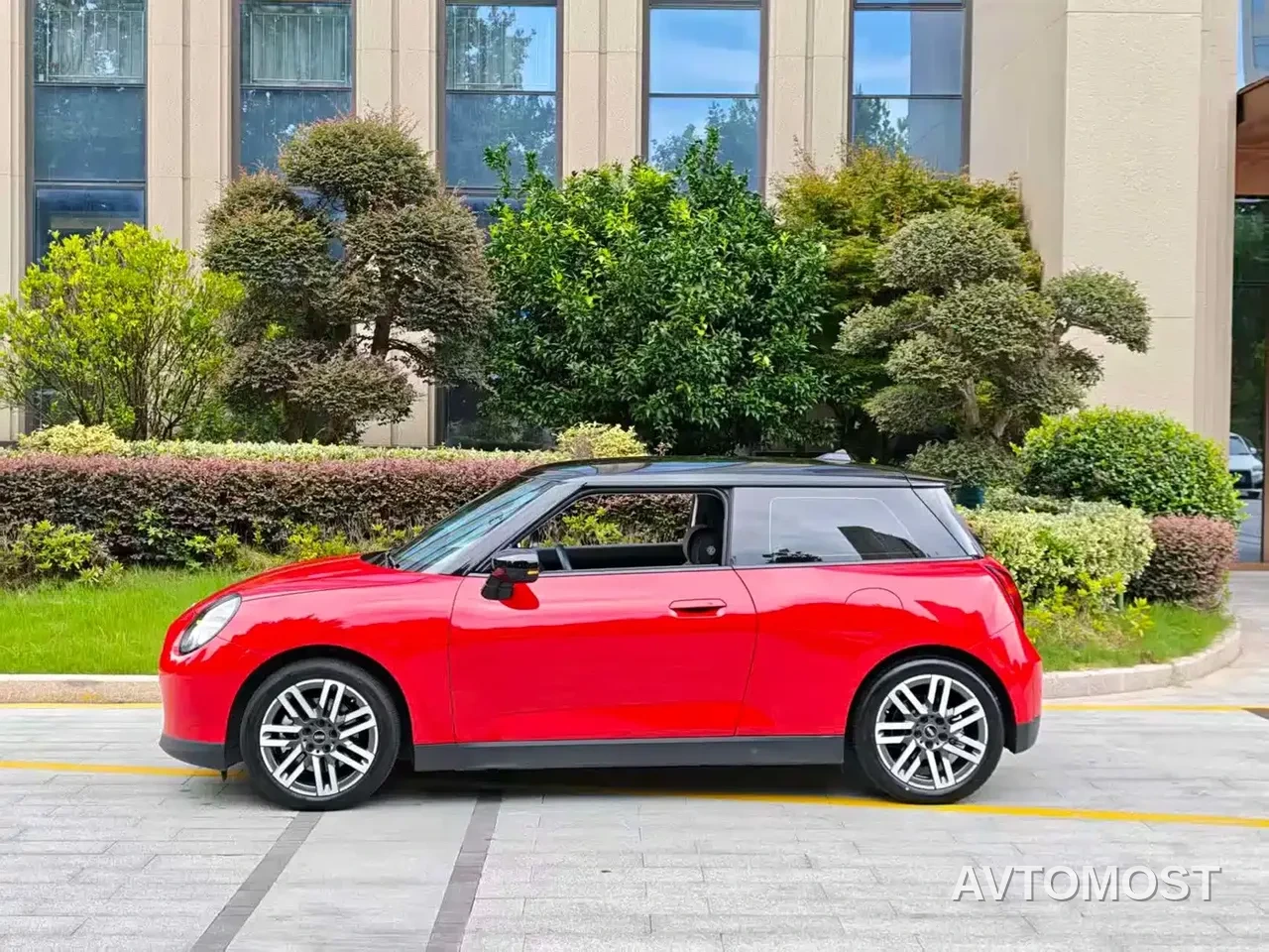MINI Electric MINI COOPER 2024 456km COOPER E Classic — фото 11