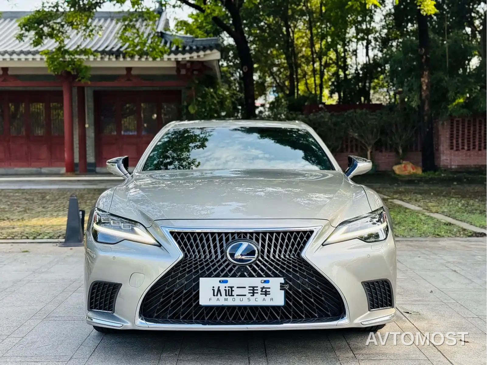 Lexus LS 2021 500h Excellence Edition — фото 2